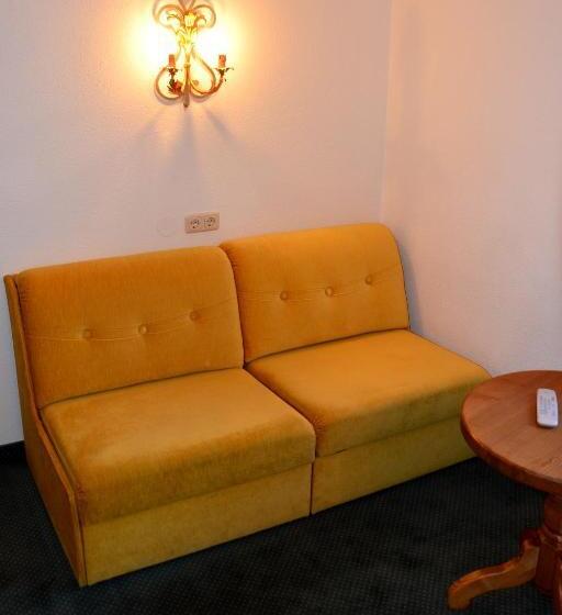 اتاق استاندارد, Langley Hotel Rendlhof