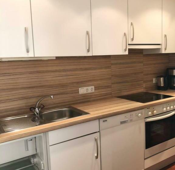 Апартаменты 1 Спальня, Garni Central   Zimmer   Studios   Apartments