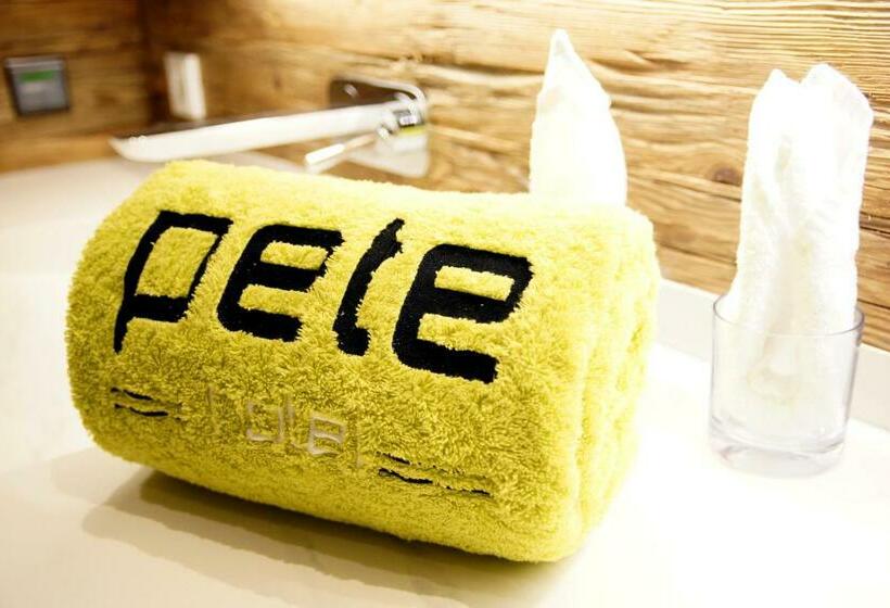 اتاق استاندارد یک تخته با بالکن, Pete Alpine Boutique Hotel   Klein Und Fein   Private Spa Suiten Und Zimmer