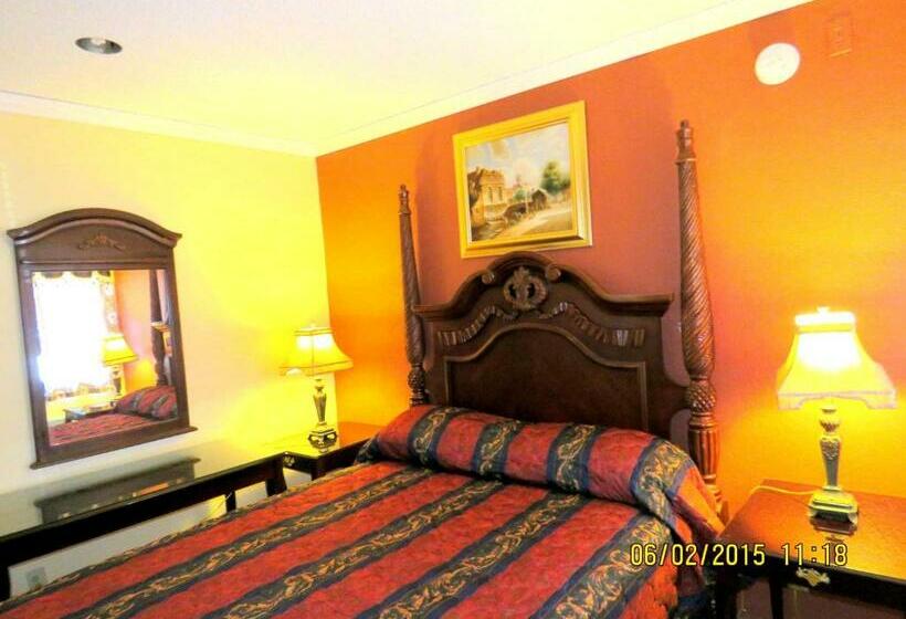 Номер Deluxe, Central Inn Motel