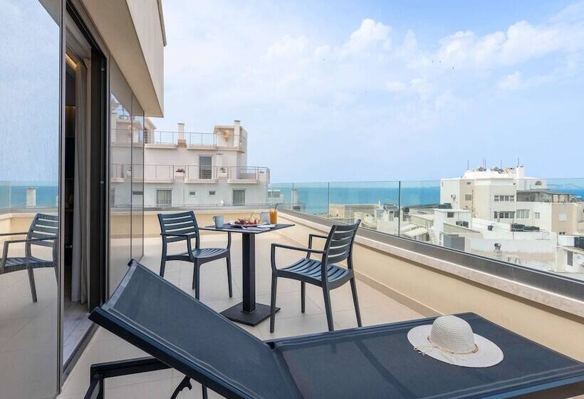 디럭스 룸, Ibis Styles Heraklion Central