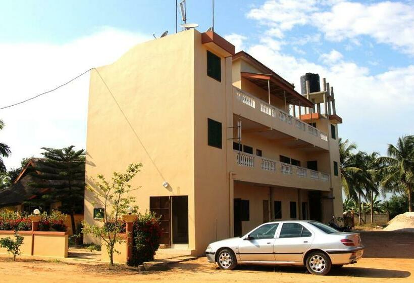 استودیوی استاندارد, Assouka Eco Village Du Lac Nokoué