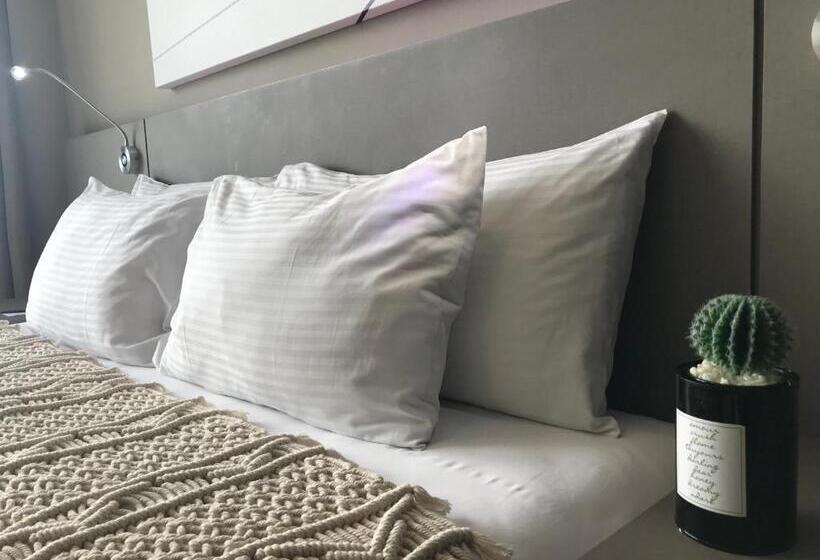 Апартаменты Superior 1 Спальня, Lux Hotel Room In Damansara Perdana