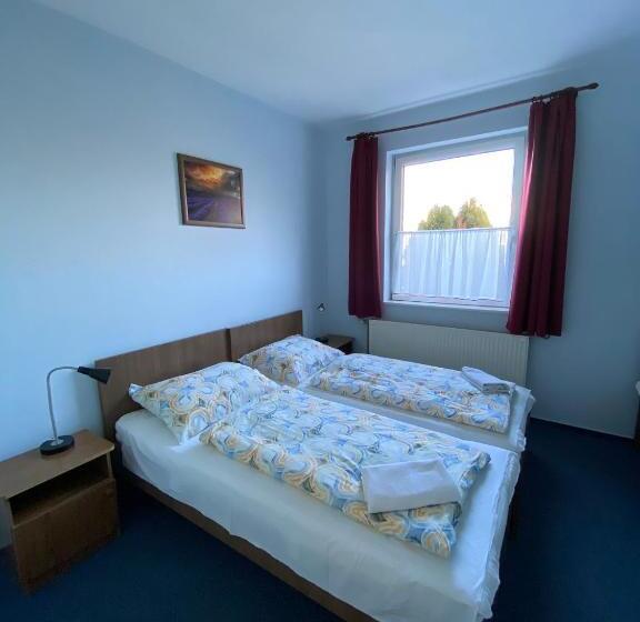 スタンダードルーム, Panama Motel