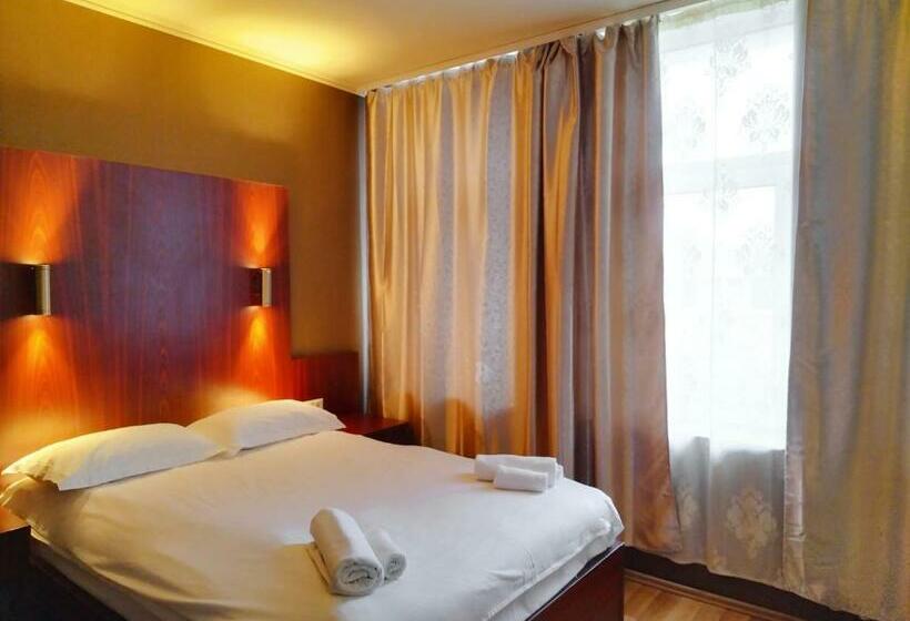 Chambre Standard, Milky Way