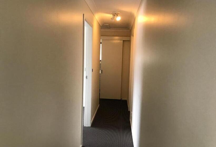 3침실 디럭스 아파트, Coffs Shearwater Motel