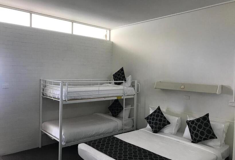 패밀리 룸, Coffs Shearwater Motel