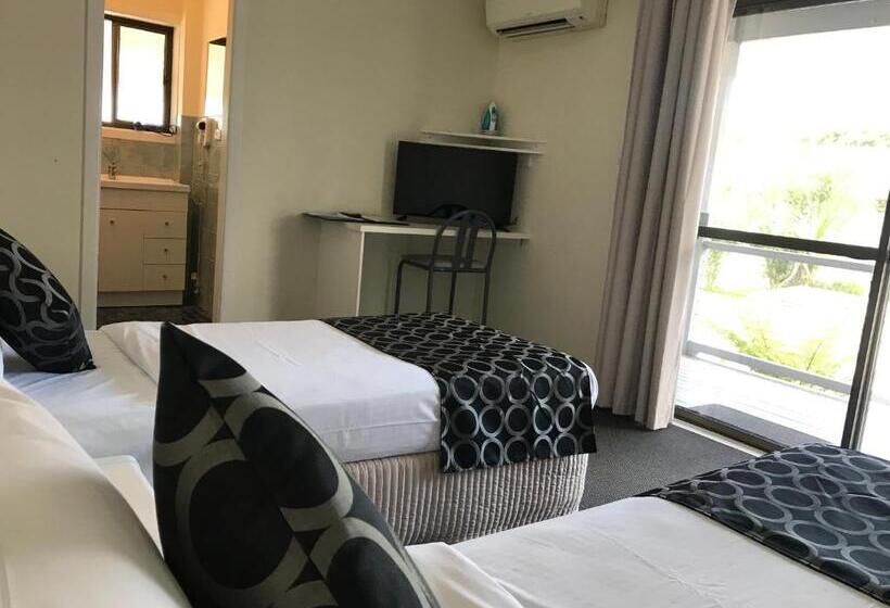 Номер Economy, Coffs Shearwater Motel