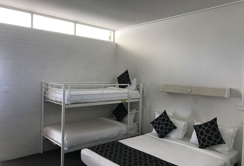 패밀리 룸, Coffs Shearwater Motel
