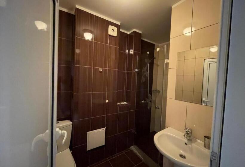 Cameră Cvadruplă Standard, Family Hotel Madrid