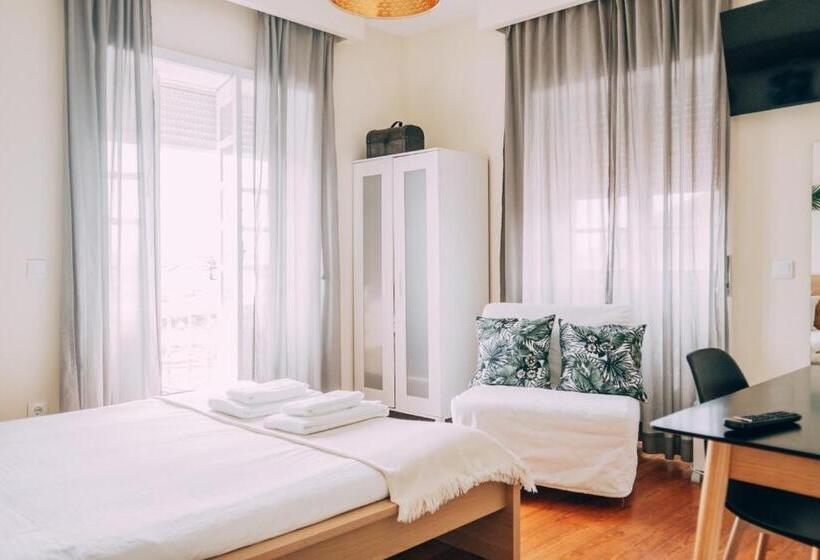标准间, Green Coast Surf House