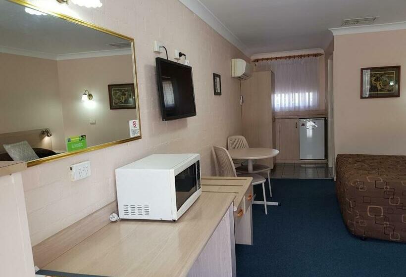 Номер Deluxe, Abraham Lincoln Motel