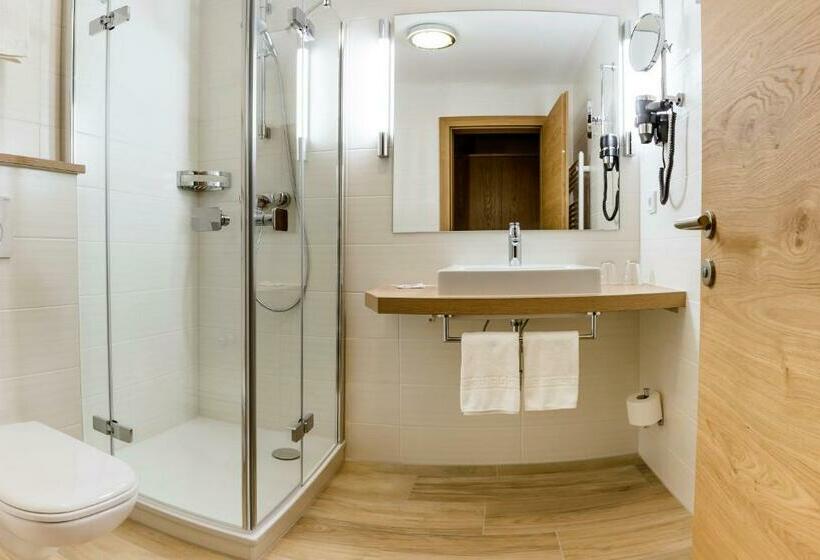 Семейный Номер, Berghotel Plagött