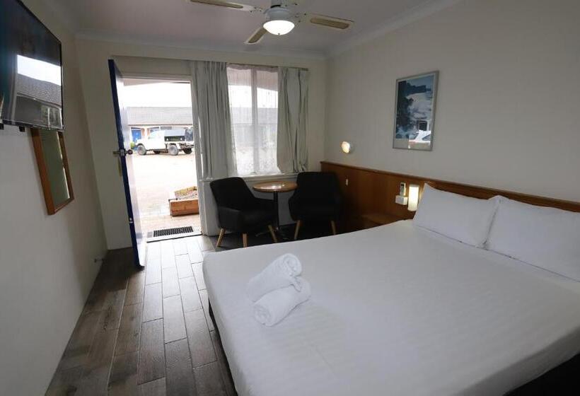 经济房, Reign Inn Newcastle