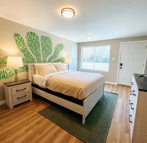 标准工作室, Meadow Room At The Trailblazer Unit 1