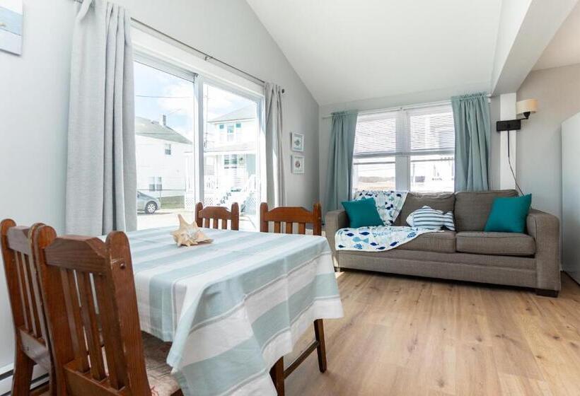 Апартаменты 1 Спальня Нижний Этаж, Hampton Beach Seaside Villa Unit 1