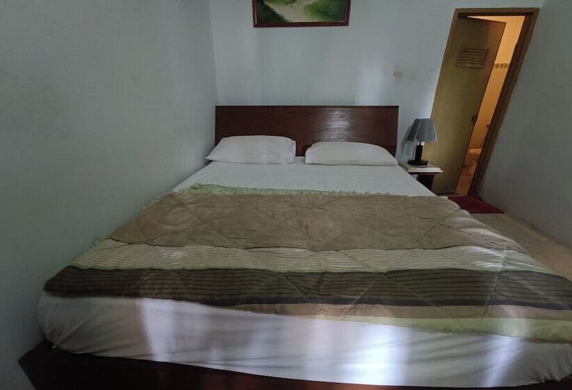 Номер Deluxe, Oyo 93826 Cprc Inn Serpong