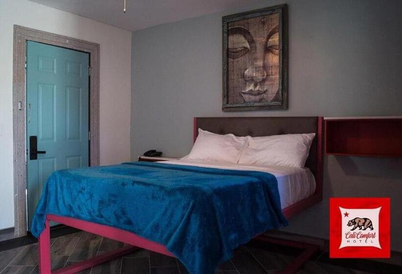 غرفة قياسية مطلة على الجبل, Calicomfort
