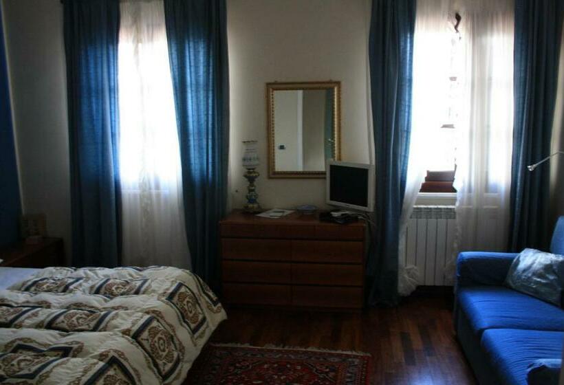 Люкс, Villa Clementine