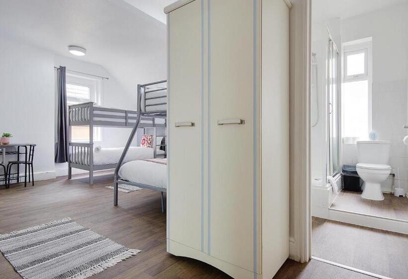 Quarto Familiar Superior, Azure Beach