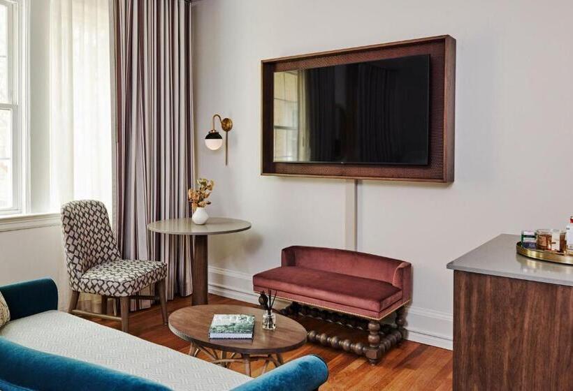 اتاق استاندارد با تخت بزرگ, Granada Midtown
