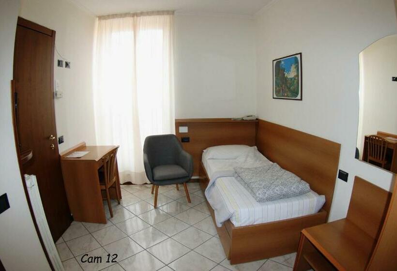 اتاق استاندارد یک نفره, Fiorentino
