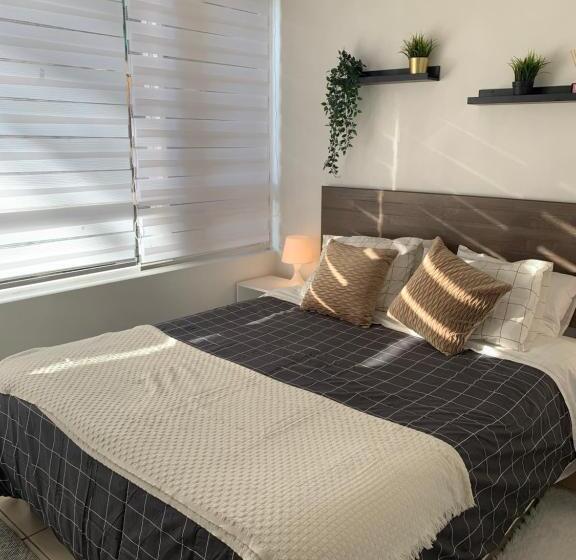 استودیوی استاندارد, Home Estudio Equipado