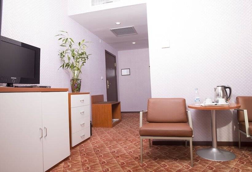 اتاق خانوادگی, Springs Hotel Ulaanbaatar