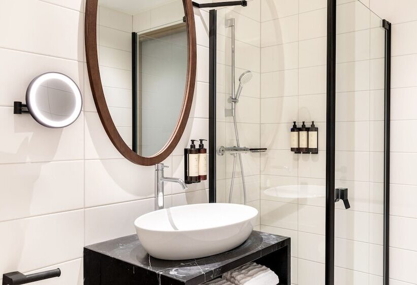 Pokój Standard, Corendon Amsterdam Schiphol Airport, a Tribute Portfolio Hotel