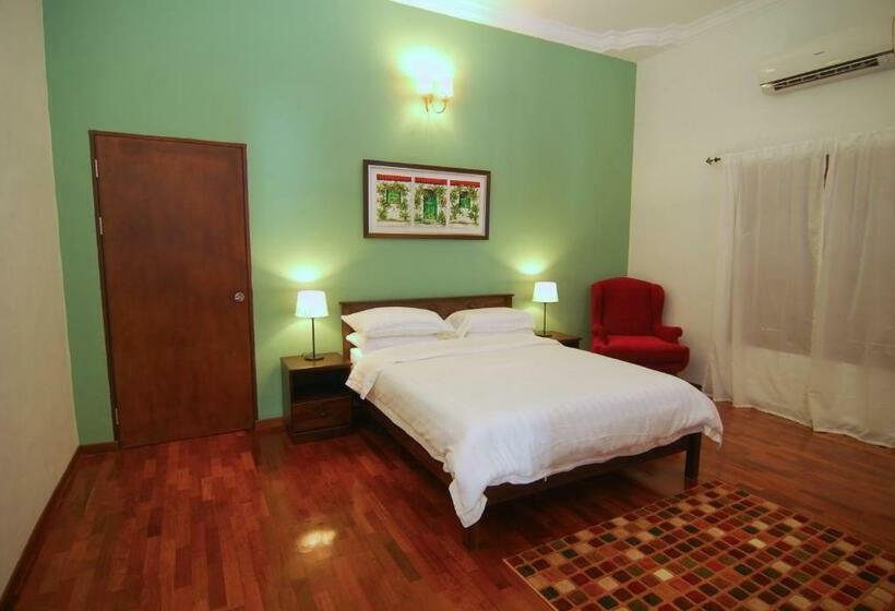 اتاق لوکس, Casa Titik