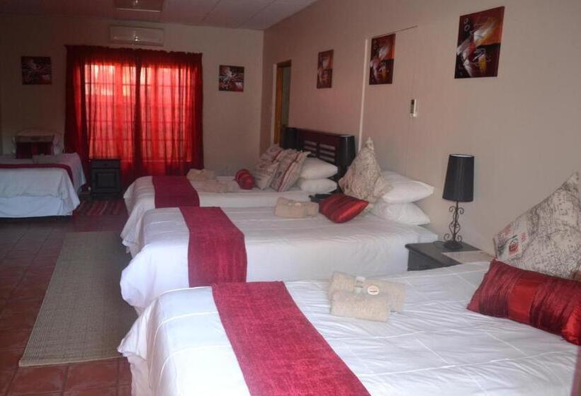 Семейный Номер, Castello Guesthouse Vryburg