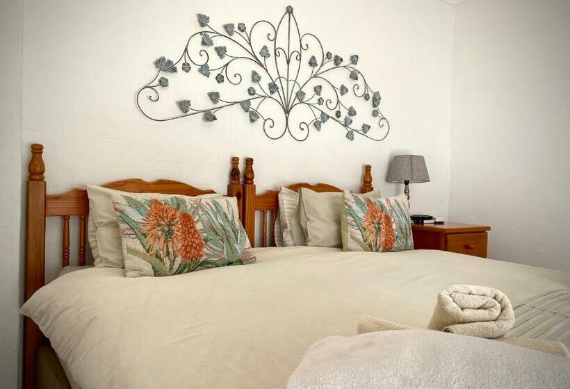اتاق استاندارد با چشم‌انداز باغ, La Bella B&b Under The Fig Tree