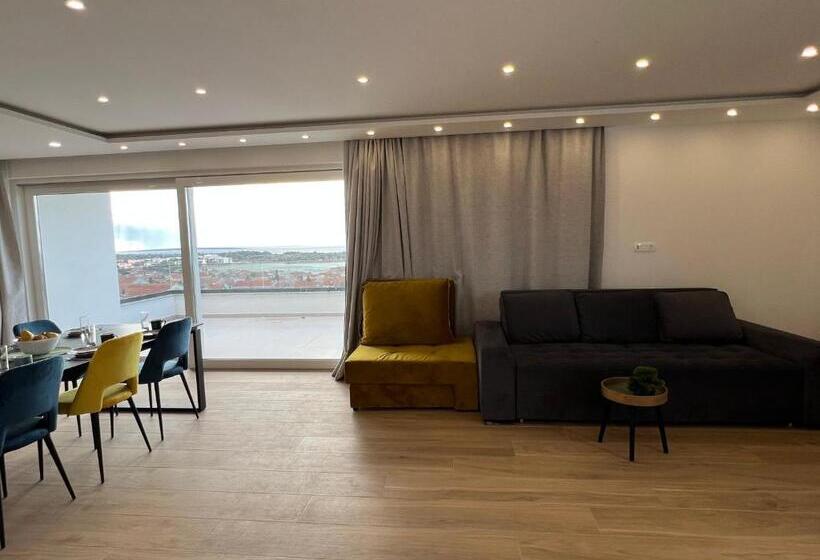 1 Bedroom Penthouse Apartment, Boutique Hotel Ivy Z
