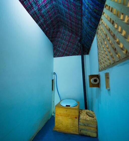 بانگلوی استاندارد, Eco Hotel Mayachik