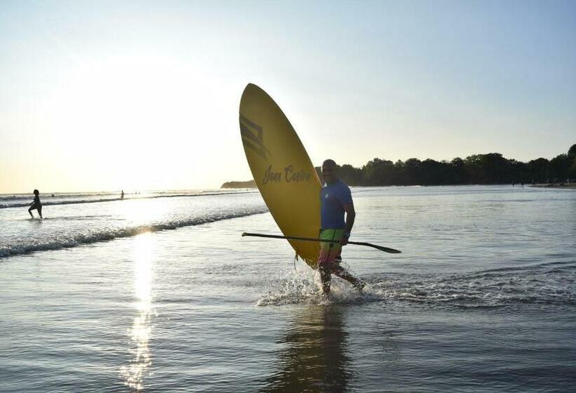 침실 2개 스위트, Oasis & Surf Camp