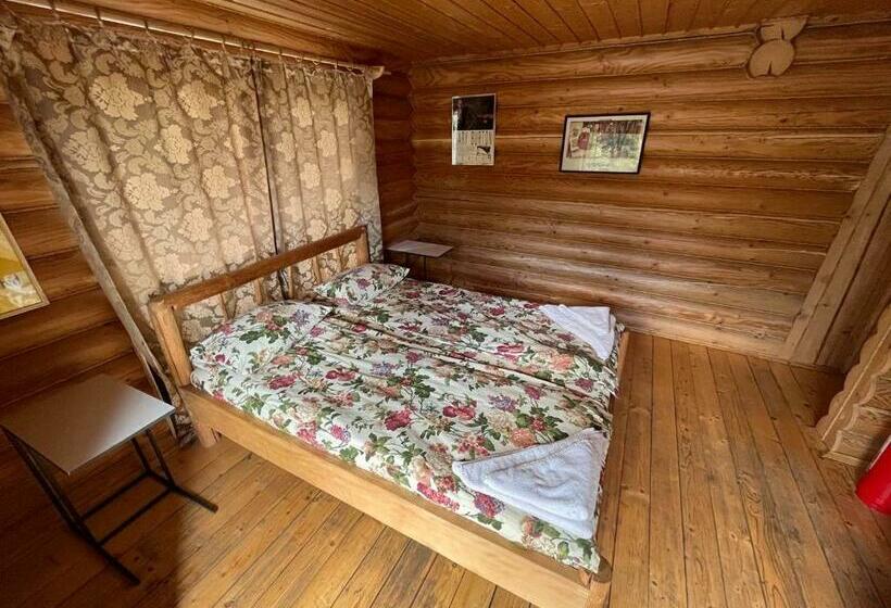 패밀리 룸, Casa Del Pozitiff
