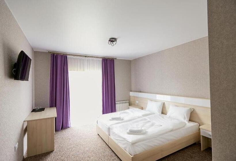Номер Deluxe с Балконом, Pansionat Bogema