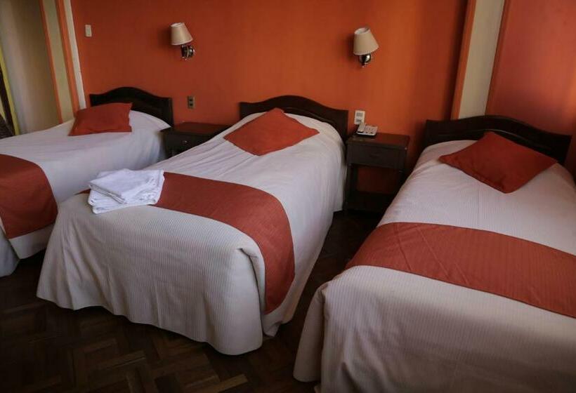 اتاق استاندارد سه نفره, Isabela Hotel Suite