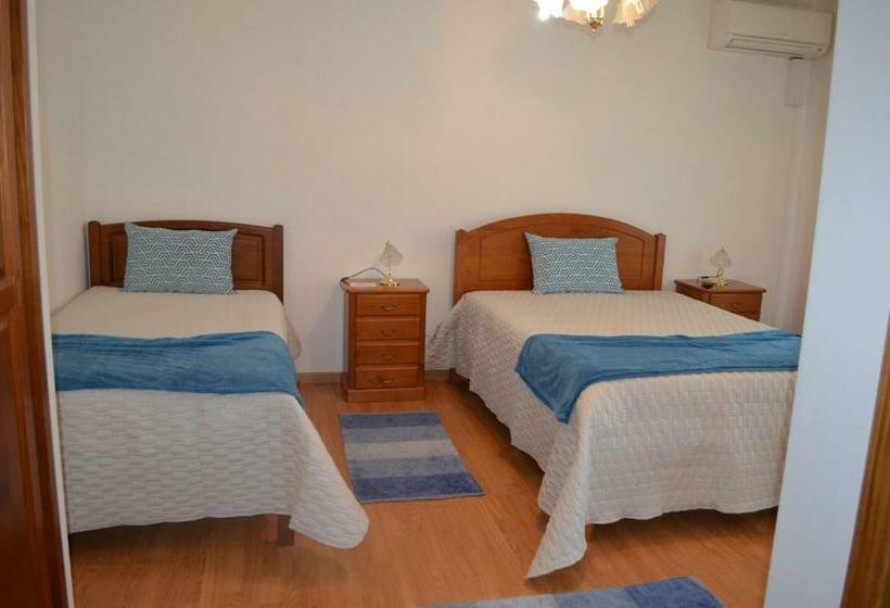 غرفة ديلوكس, Marisol