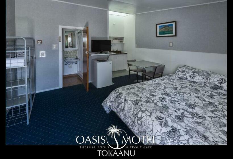스탠다드 스튜디오, Oasis Motel & Holiday Park Turangi