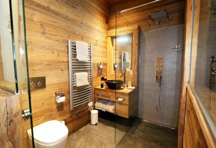 キングサイズベッドのスタンダードルーム, Amber Ski In/out Hotel & Spa