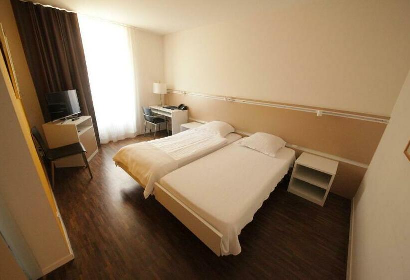 Номер Стандарт, Auberge De Prangins