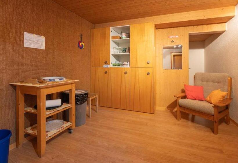 Номер Стандарт, Lehmann's Herberge Hostel