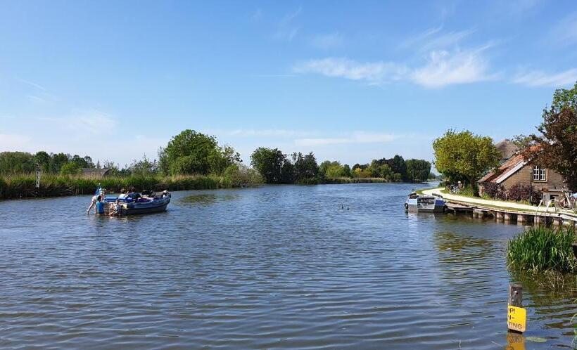 خانه 1 خوابه, B&b Rechthuis Van Zouteveen