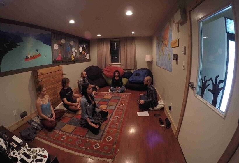 Quarto Familiar Banheiro Compartilhado, Squamish Adventure Inn