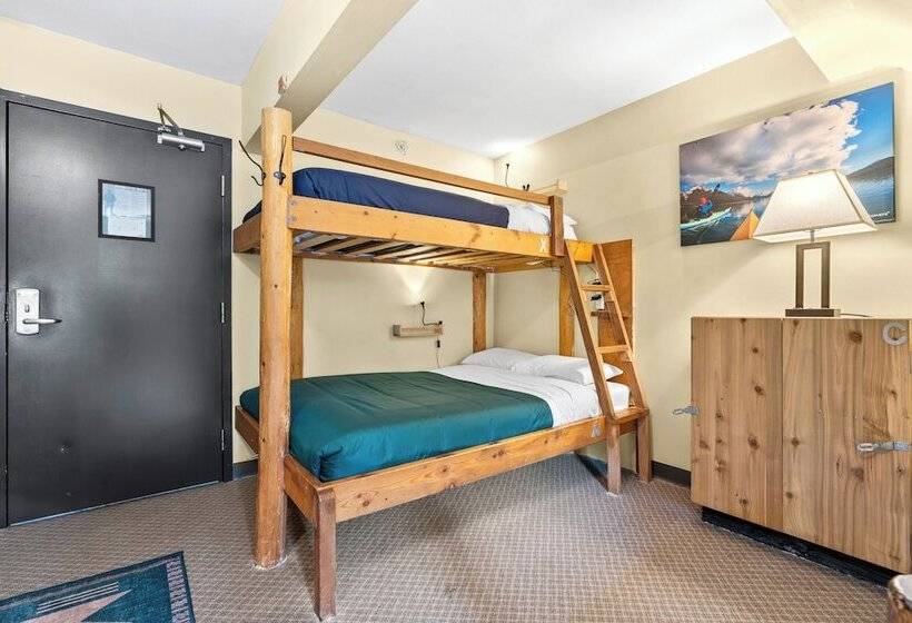 Quarto Estandar Banheiro Compartilhado, Squamish Adventure Inn