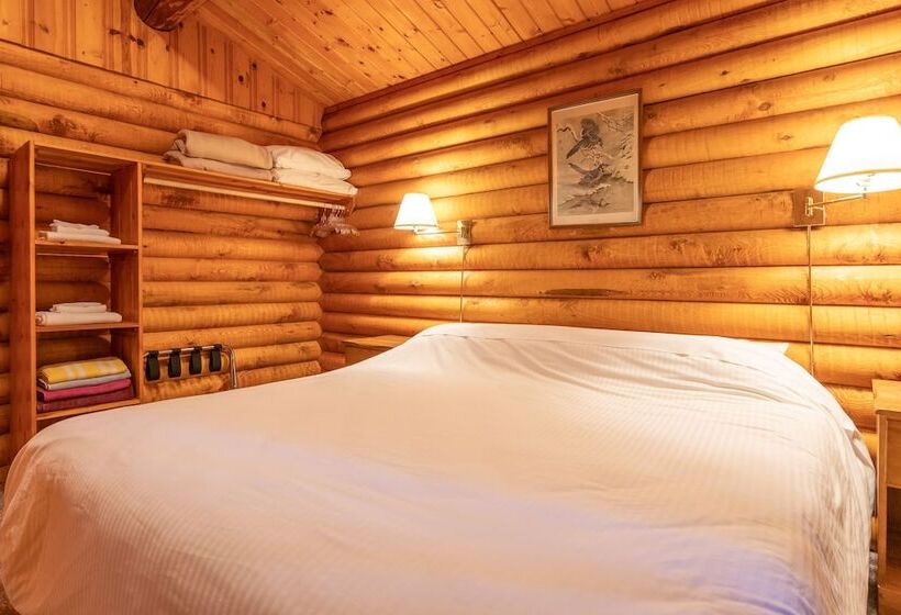 Хижина, Cusheon Lake Resort