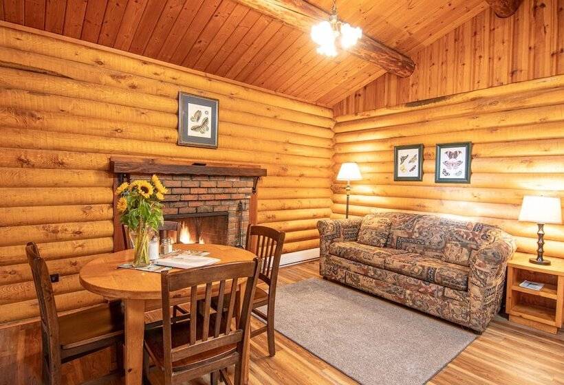 Хижина, Cusheon Lake Resort