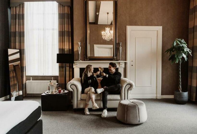 Люкс, Châteauhotel De Havixhorst