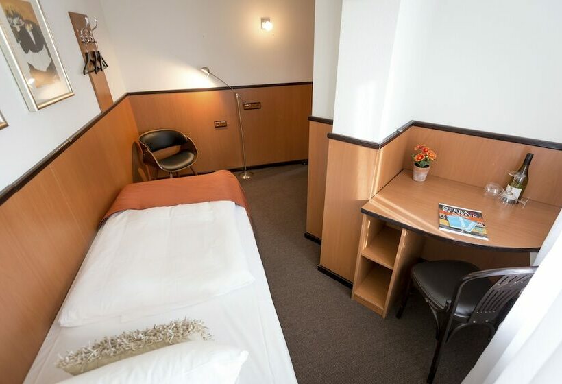 标准单人间, Stadshotel Heerlen